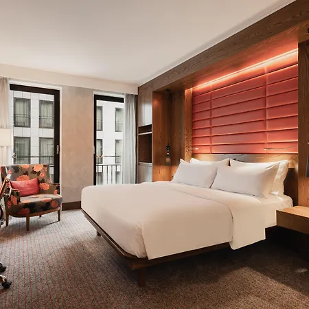 Hilton Szálloda 5*